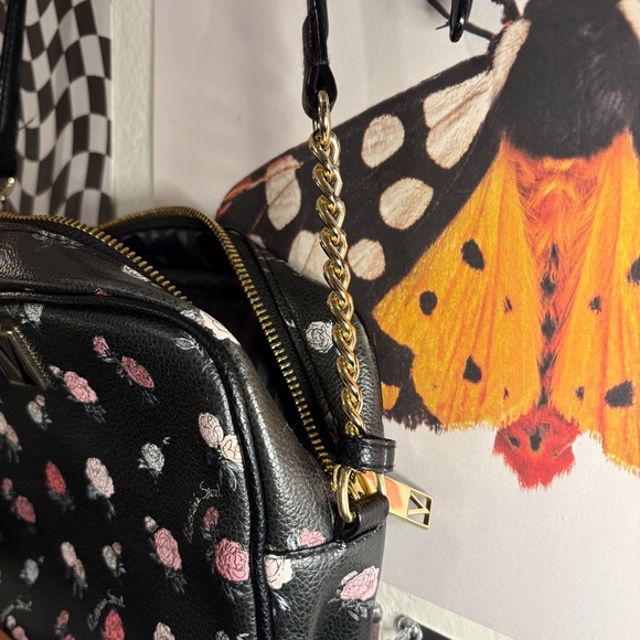 Victoria’s Secret Bond Street Floral Crossbody - Picture 5 of 8